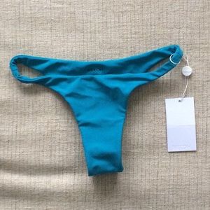 MIKOH NWT Praia bottom in blue, size M